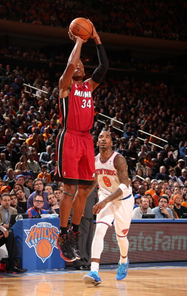 雄鹿已领先 雄鹿已领先