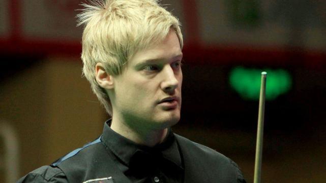 体育划艇黄 体育划艇黄