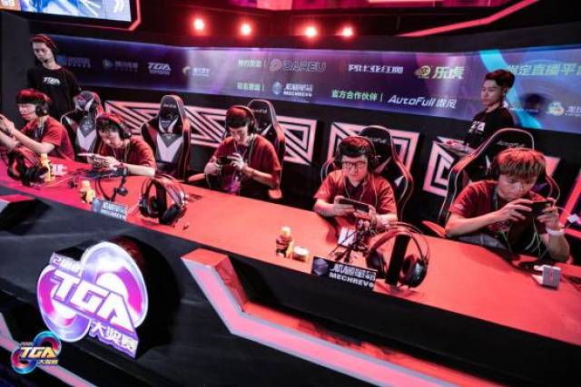 拆开显示 拆开显示